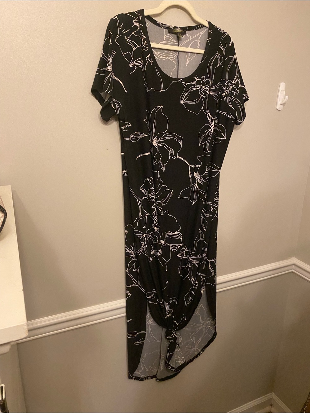 Black Floral High-Low Twist Front Dress